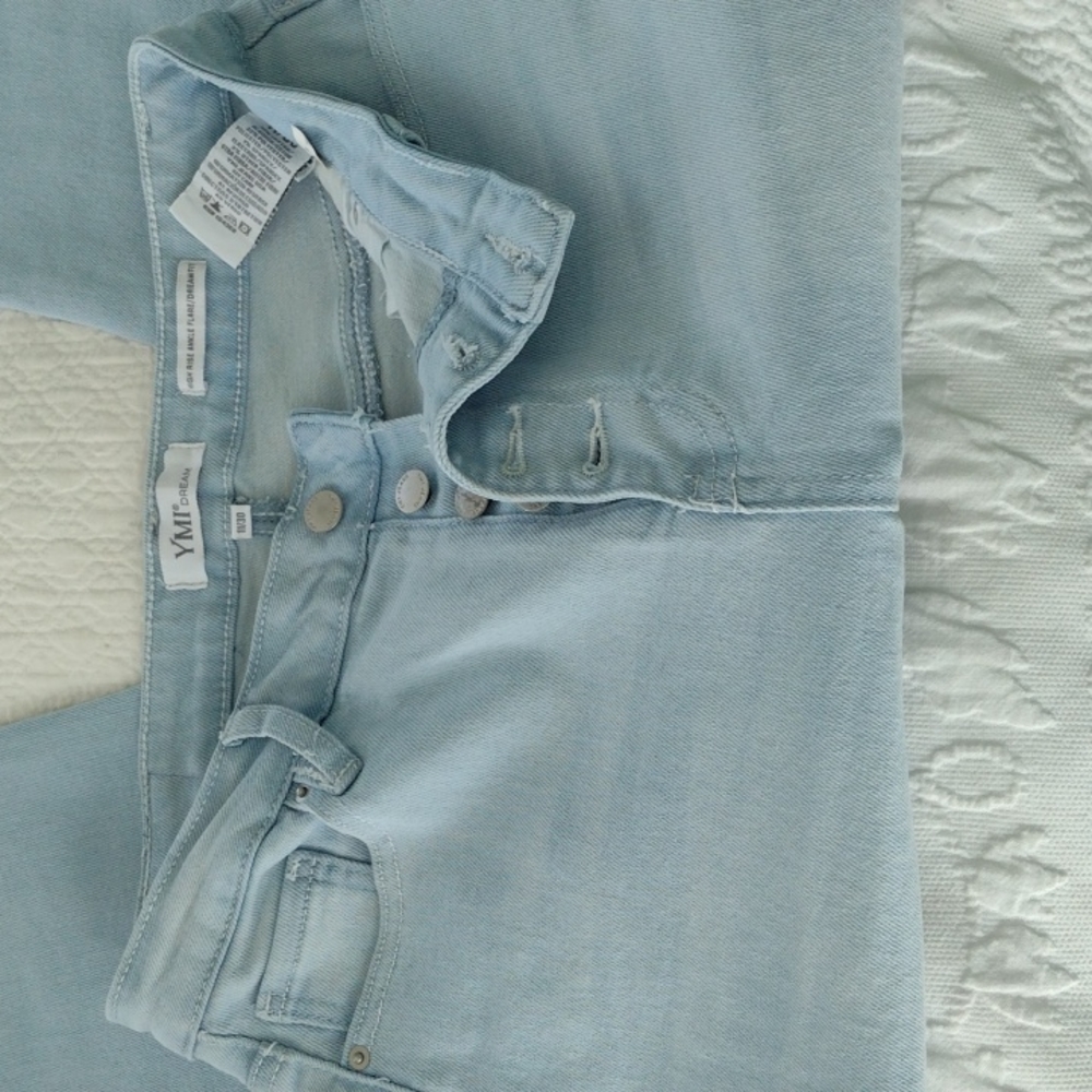 SOLD  YMI high rise ankle flare dream fit 11/30